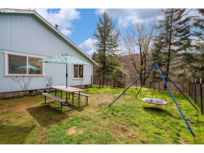 Private 6-Acre Retreat Near Sunset Falls - image 28