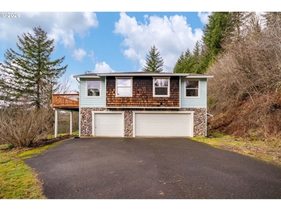 Private 6-Acre Retreat Near Sunset Falls - image 7