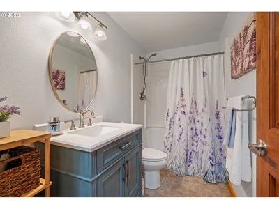 Private 6-Acre Retreat Near Sunset Falls - image 34