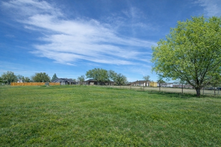Country Horse Property in Chino Valley - No HOA! - image 3