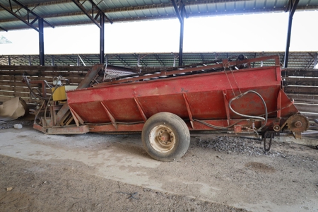 5 House Broiler Farm & Residence For Sale in North LA - image 29