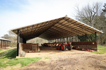 5 House Broiler Farm & Residence For Sale in North LA - image 26