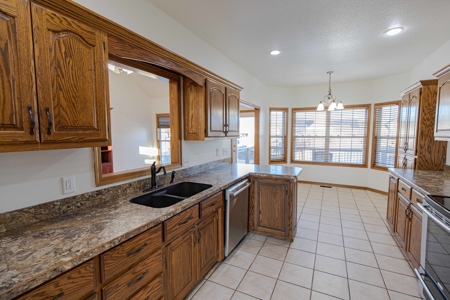 Home for Sale - Carl Junction, Missouri - image 16