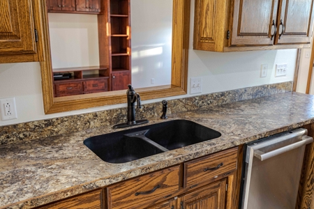 Home for Sale - Carl Junction, Missouri - image 33