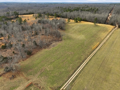 Beautiful Secluded South Central Missouri Ozarks Ranch - image 40