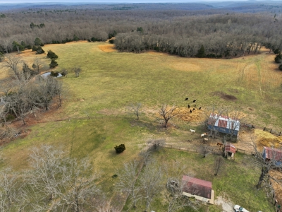 Beautiful Secluded South Central Missouri Ozarks Ranch - image 41