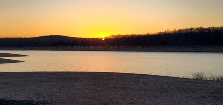 Beautiful View!!!  Bull Shoals Lake - image 1