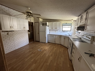 Investment Property In Alexander County - image 17