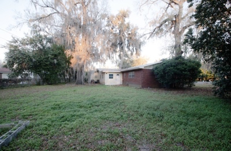 Home For Sale In Lake City Florida In Established Subdivision - image 2