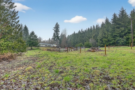 11+ Private Acres with Creek, Shop & Timber - image 36