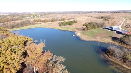 Stunning Missouri Home with Acreage & Private Lake Retreat - image 12