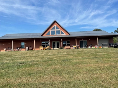 Stunning Missouri Home with Acreage & Private Lake Retreat - image 1