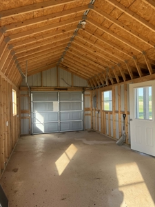 Country Home in Davis City, Iowa Sitting on Two Acres - image 34