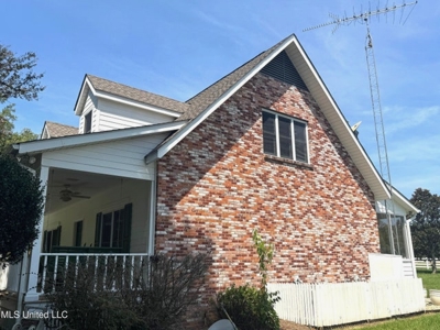 Osyka, MS 100± Acre Gated Estate with Lake & Home - image 35