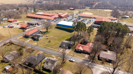 Home in Town | The Ozarks | Alton, Missouri - image 44