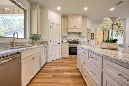 This must-see home at 5619 Lucy Grade is full of charm! - image 16