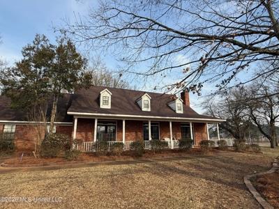 Starkville Country Club Golf Course Home for Sale - image 7
