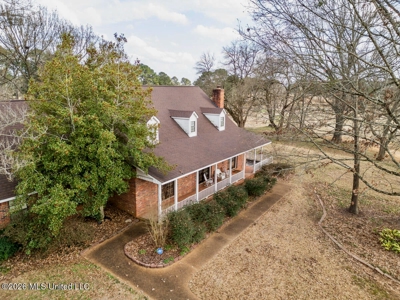 Starkville Country Club Golf Course Home for Sale - image 1