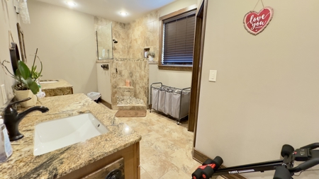 Luxury Golf Course Home For Sale In Arkansas - image 19