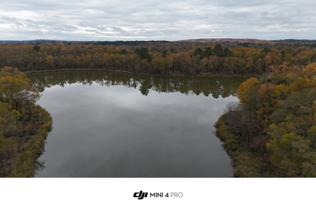 3,000 Acre East Texas Ranch 3700 sq ft Modern Residence - image 1