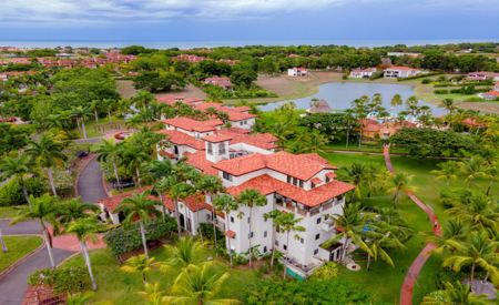 Luxury Lakeview Apartment in Buenaventura Golf & Beach Resort - image 1