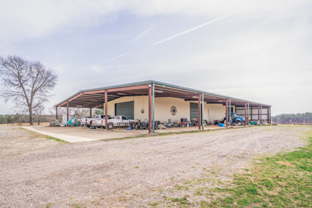 TexAz Ranch: 814-Acre Regenerative Legacy & Multi-Home Compound - image 23