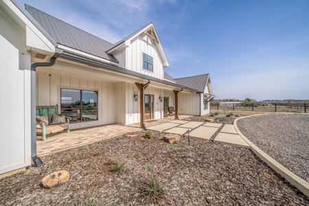 TexAz Ranch: 814-Acre Regenerative Legacy & Multi-Home Compound - image 4