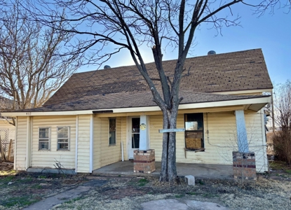Investment Property For Sale In Sayre, Oklahoma - image 1