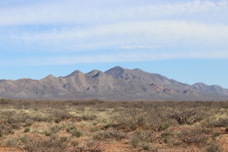 Flat Build site with Beautiful Mountain Views - image 1