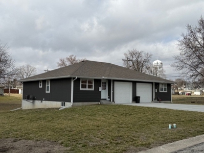 Cameron Mo Duplex For Sale - Investment Opportunity! - image 1