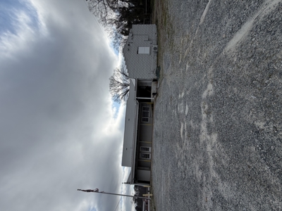 Flexible Commercial Warehouse with Office Space! - image 5