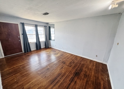 Home For Sale with Separate Garage Apartment in Abilene, TX - image 13