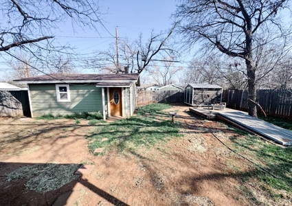 Home For Sale with Separate Garage Apartment in Abilene, TX - image 20