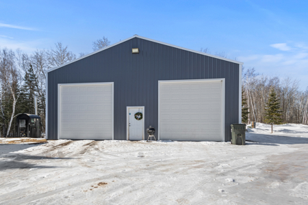 Country Home on 80 Acres with Pole Building For Sale Hunting Land - image 24