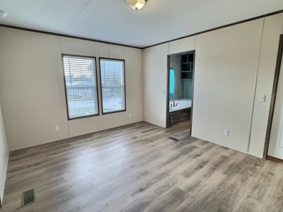 Lake Brownwood Texas Area Home in Thunderbird Bay with Shop Space - image 10