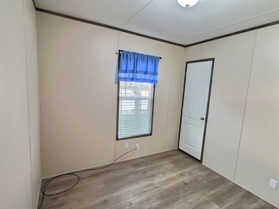 Lake Brownwood Texas Area Home in Thunderbird Bay with Shop Space - image 15