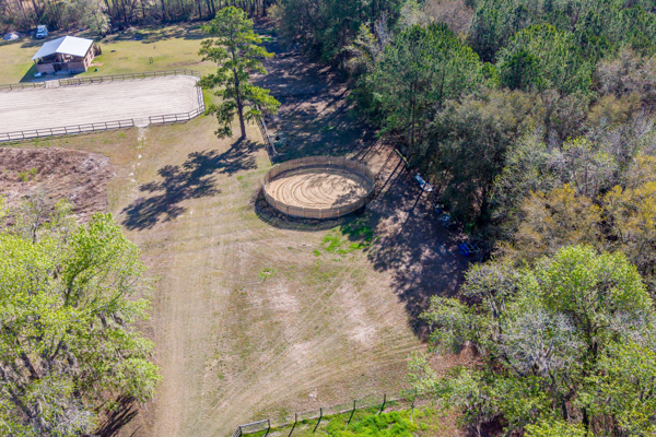Peaceful 18-Acre Equestrian Estate in Williston, Florida for Sale