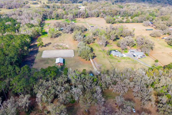 Peaceful 18-Acre Equestrian Estate in Williston, Florida for Sale