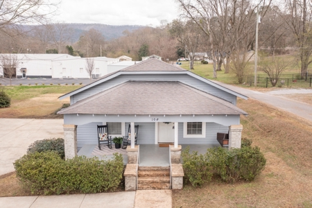 Prime Investment Property - 3 BR/3BA - near JSU - image 2