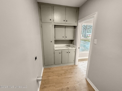 Fully Remodeled Home in Town for Sale McComb MS - image 28