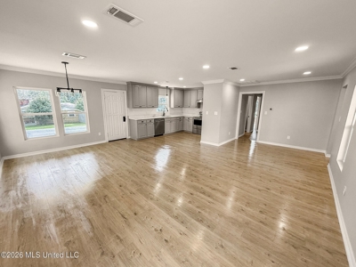 Fully Remodeled Home in Town for Sale McComb MS - image 10