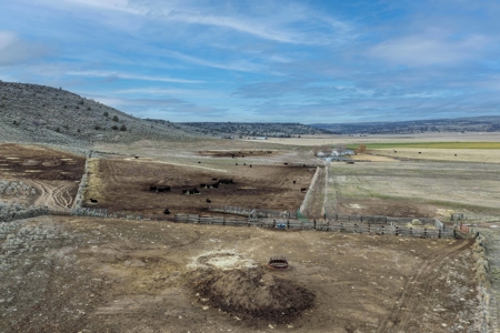 Eastern Oregon Fairview Farms Located Outside of Hines - image 41