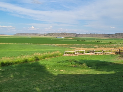 Eastern Oregon Fairview Farms Located Outside of Hines - image 2