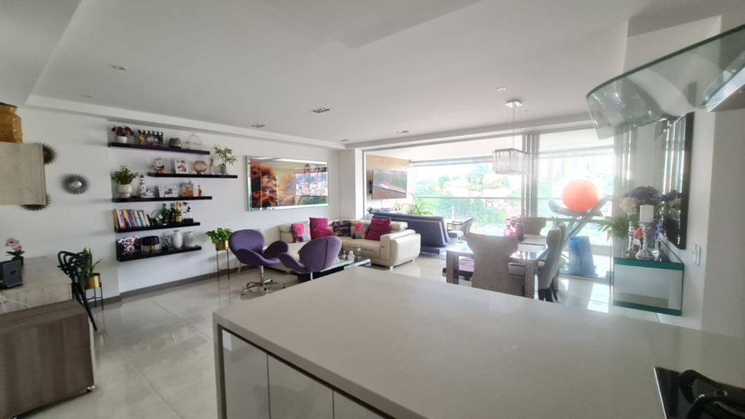 No Caption