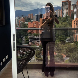 Apartamento en Medellín - 2bd/2ba - image 2