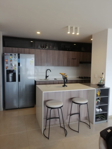 Apartamento en Medellín - 3bd/4ba - image 4