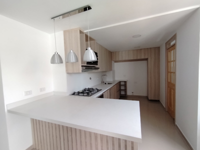 Apartamento en Medellín - 3bd/2ba - image 3