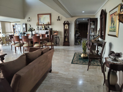 Apartamento en Medellín - 9bd/5ba - image 3