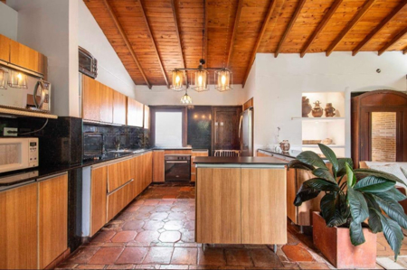 Farm & Ranch for Sale in Envigado, Antioquia Colombia - image 4