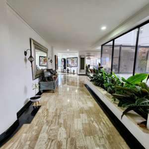 Apartamento en Medellín - 4bd/6ba - image 4